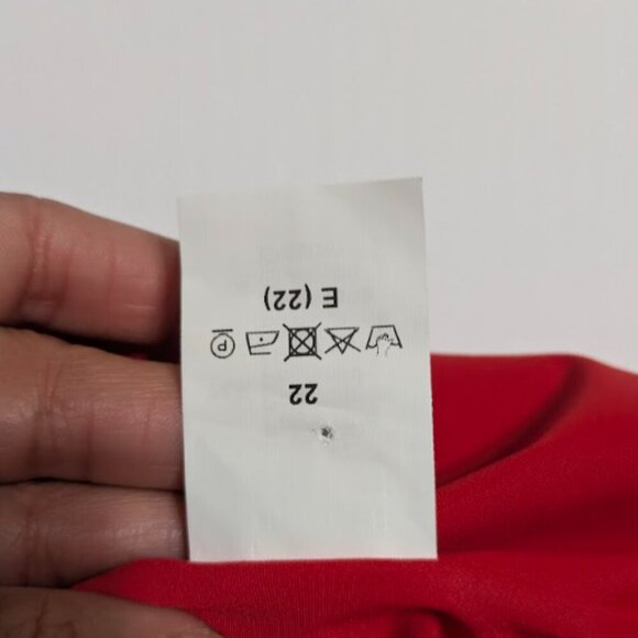 AVA CLEAN FINISH BIKINI BOTTOM- Size Large in Fiery Red-NWOT - Picture 4 of 7